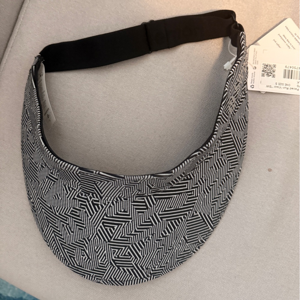 Lululemon fast paced run visor Seawheeze 2020, NWT